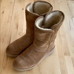 UGG Amie Boots from the Classic Slim Collection